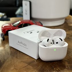 AirPod 4 