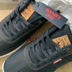 Levis Sneakers