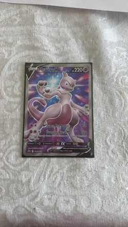 Mewtwo V Pokémon Trading Card