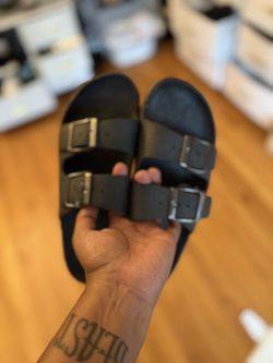 Men Slip On Sandals 🩶