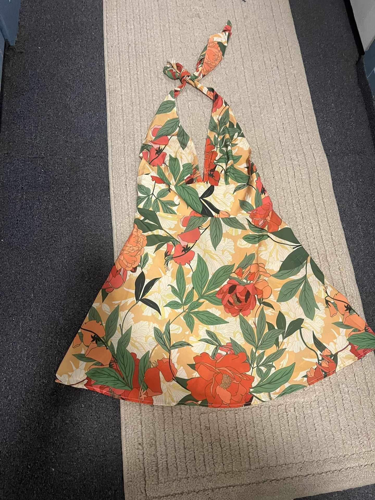 Women’s Floral Halter Dress Sz Large