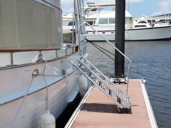 Tracy boarding stairs