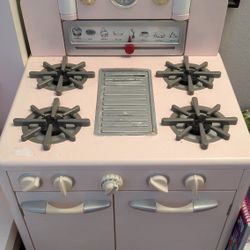 Pink kids Pottery Barn Play Stove And Oven With Toys