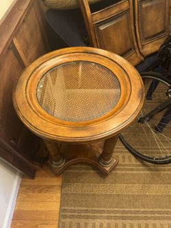 Antique Round Table