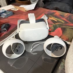 Oculus VR Headset With Carry Case