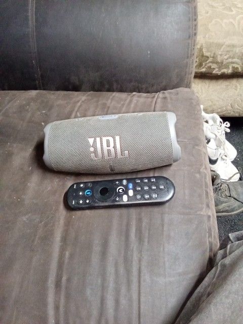 JBLcharger Speaker