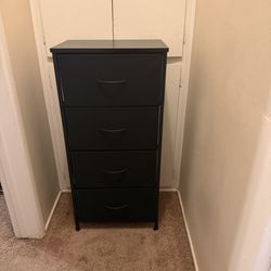 New 4 Drawer Dresser 