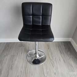 Black Bar Stool 