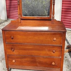Vintage Wood Dresser with Mirror- Maple finish