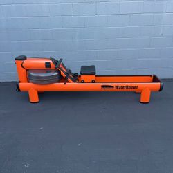 WaterRower M1 HiRise Rowing Machine with BLE Monitor… Home Gym Fitness….