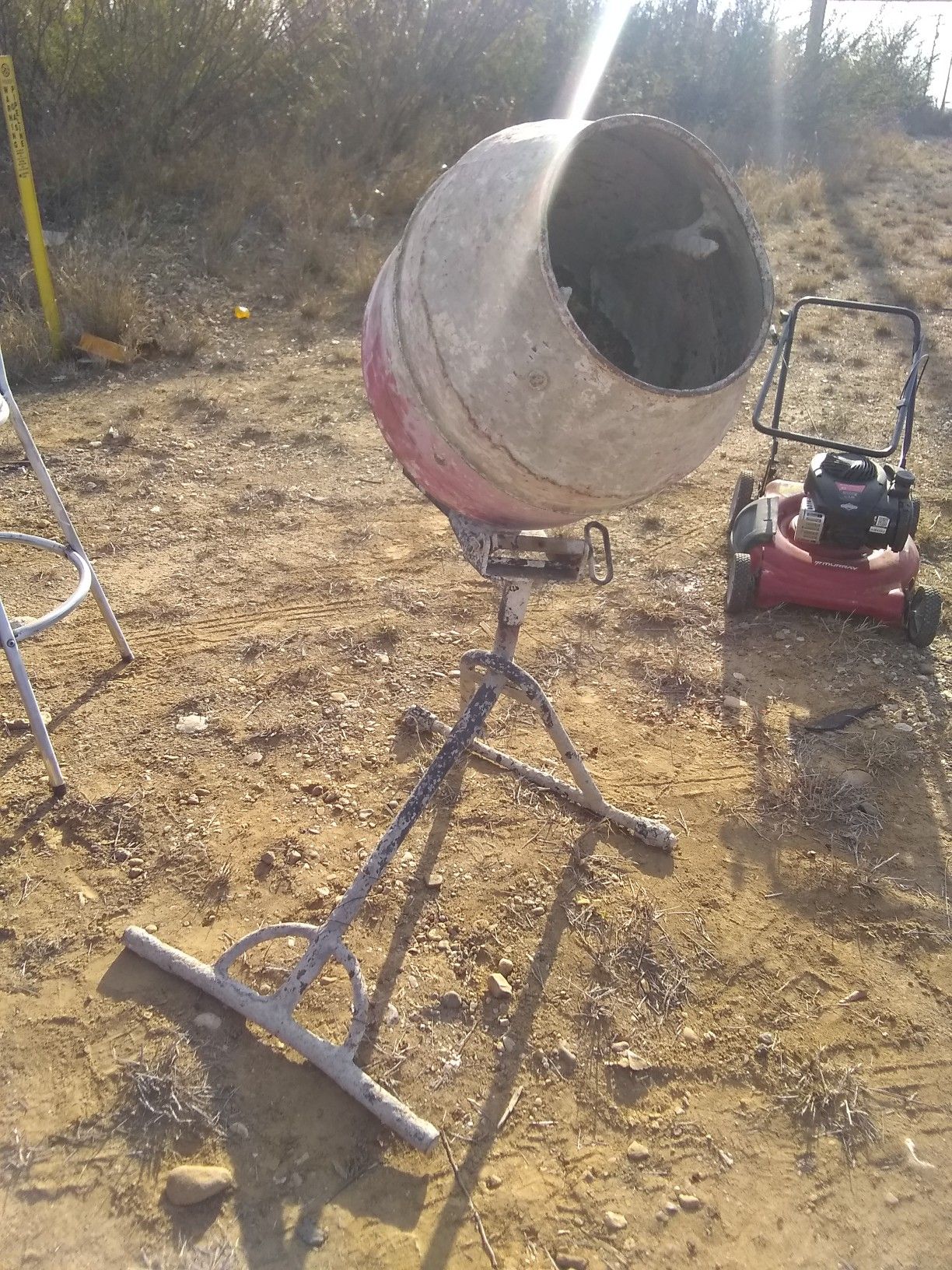 Cement mixer needs motor trompo necesita motor