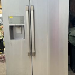 Dacor Smart Built-In Side-by-Side Refrigerator