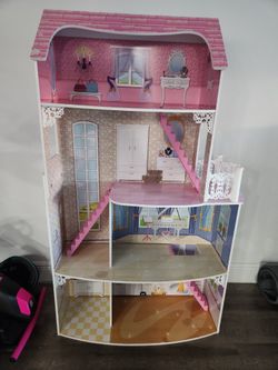 Doll House