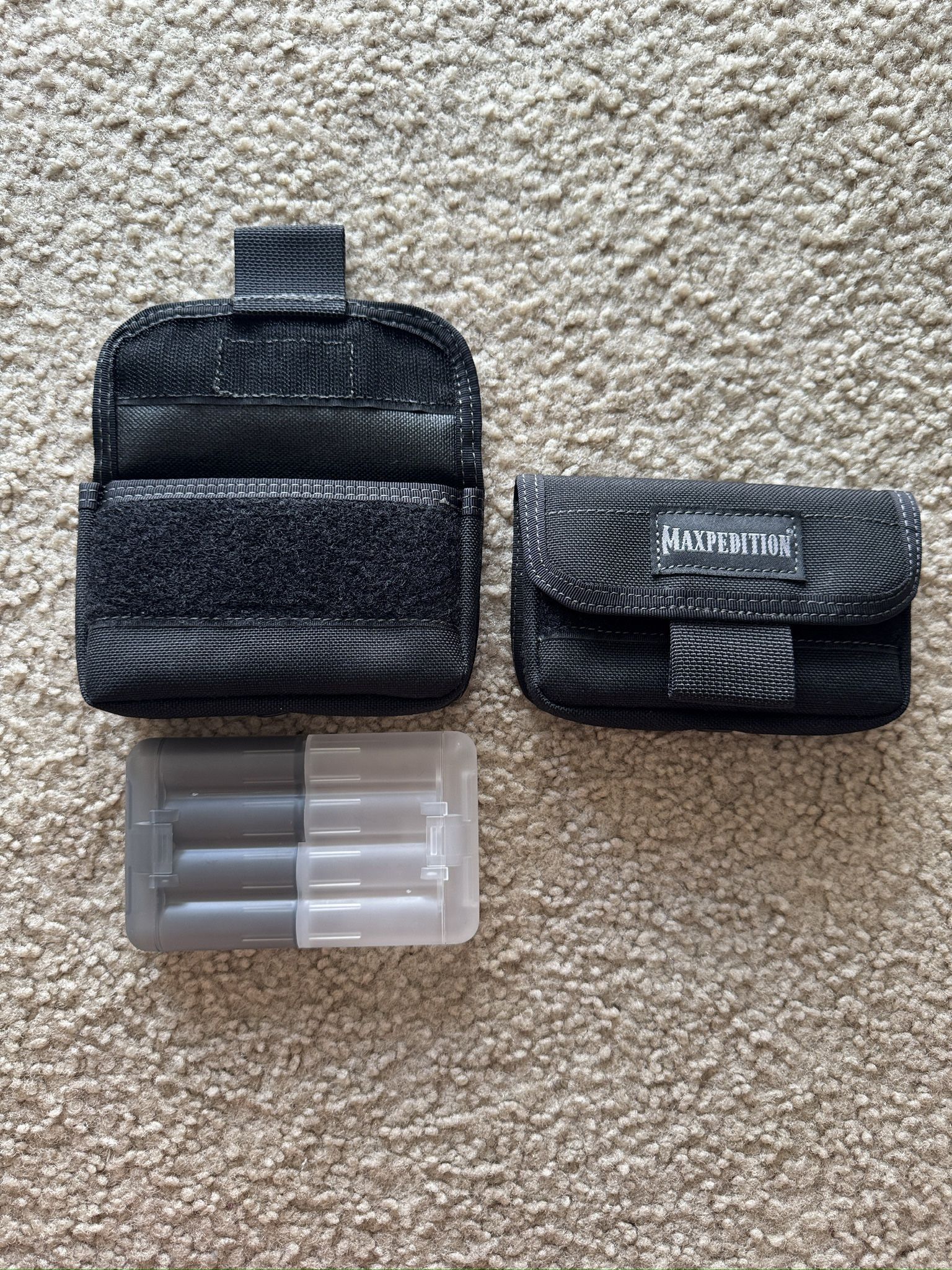 Maxpedition Volta Battery Pouch for AA and AAA Batteries