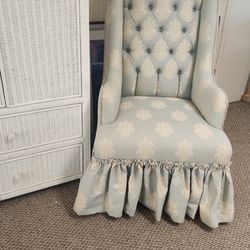 Vintage tufted chair