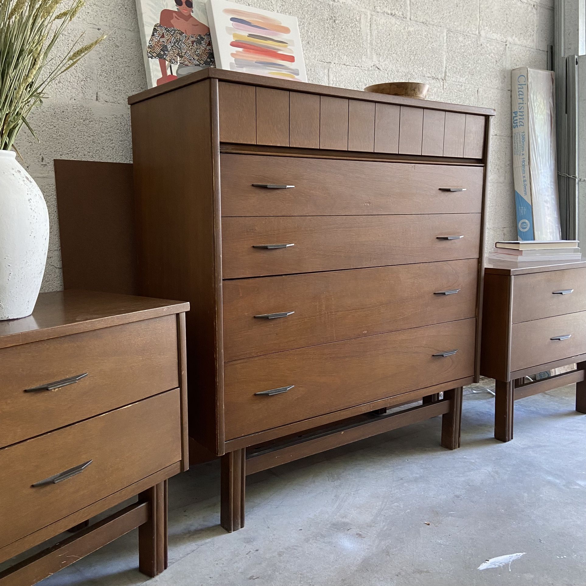 Mid Century Modern Dresser and Nightstands Set for Sale in West Palm