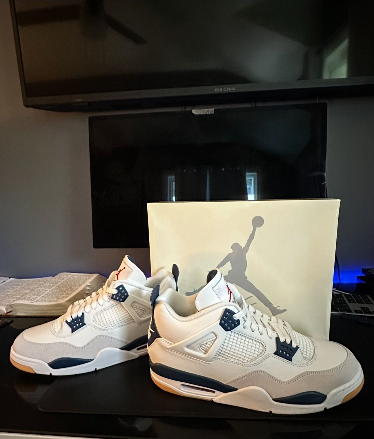 Air Jordan 4 SB Navy Size 13 Brand New $285