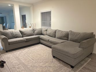 Large Gray Fabric Sectional Sofa with Chaise