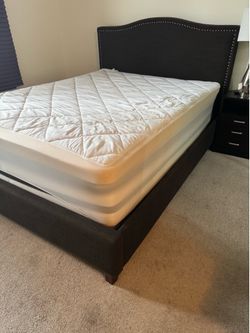Queen platform bed frame and mattress
