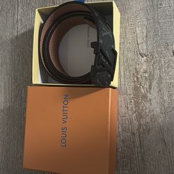 Louis Vutton Belt - BLACK shoot offers💸