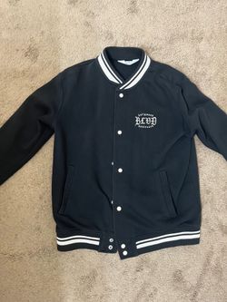 H&M brand jacket black size large from kids