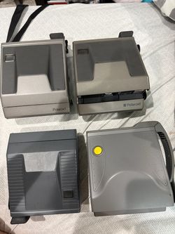 Lot of 4 Polaroid Instant Cameras