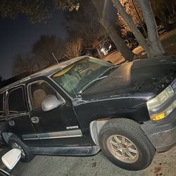 2003 Chevy Tahoe Parts 