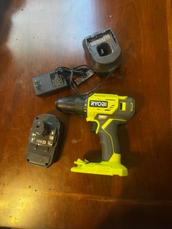 1/2 in 18v Ryobi cordless power drill with charger