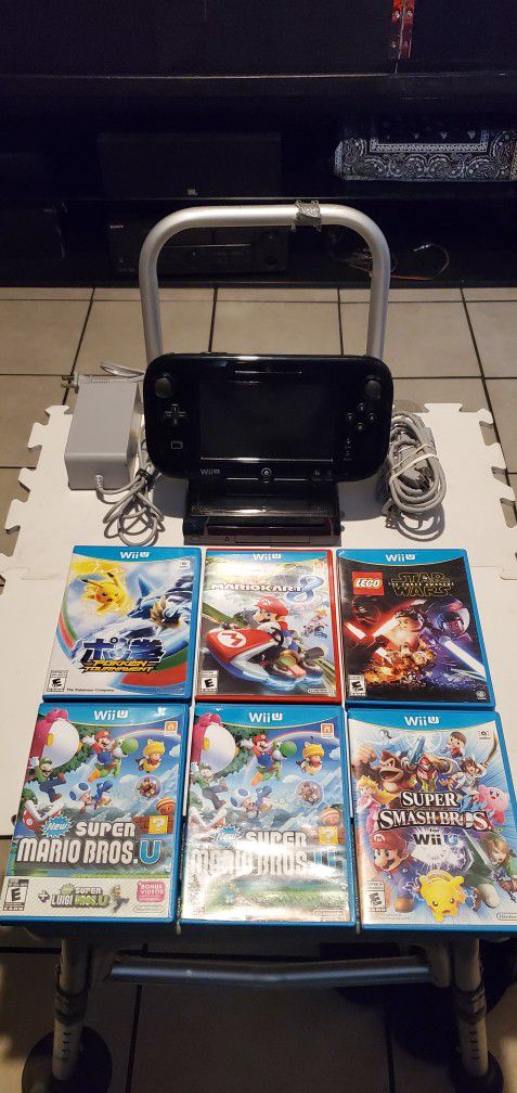 Nintendo Wii U 32gb Complete & 6 Games 