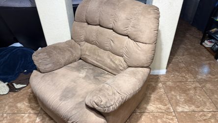 Recliner Chair