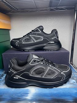 Dior b30 black