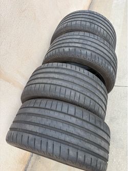 275/40/18 Bridgestone potenza sport  set 90% tread