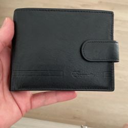 Leather wallet 