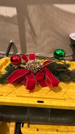 Christmas Centerpiece with Candle Holders