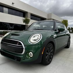 2020 MINI Cooper · Cooper S Hatchback 2D