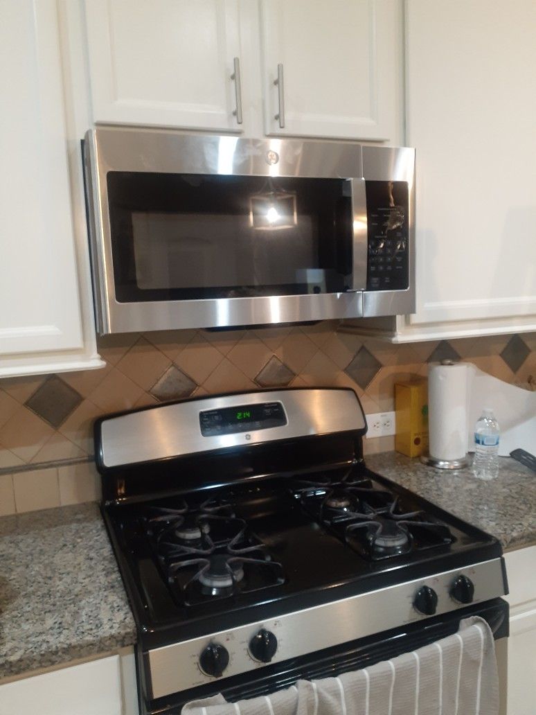 Over Range Microwave Install.