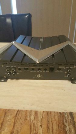 Bass amp good condition