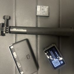 DJI Osmo Action 6 Enhanced Combo 