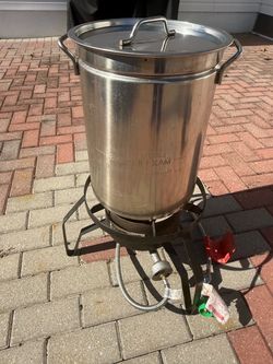 Bayou Classic Propane Turkey Fryer/seafood boil Kit