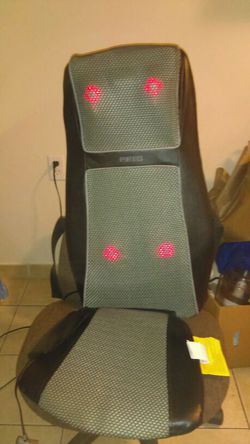 Magic Makers Shiatsu Massage Pillow With Heat For Neck, Shoulder, & Back  for Sale in Downey, CA - OfferUp