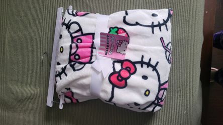 Sanrio Hello Kitty Strawberry Milk Blanket