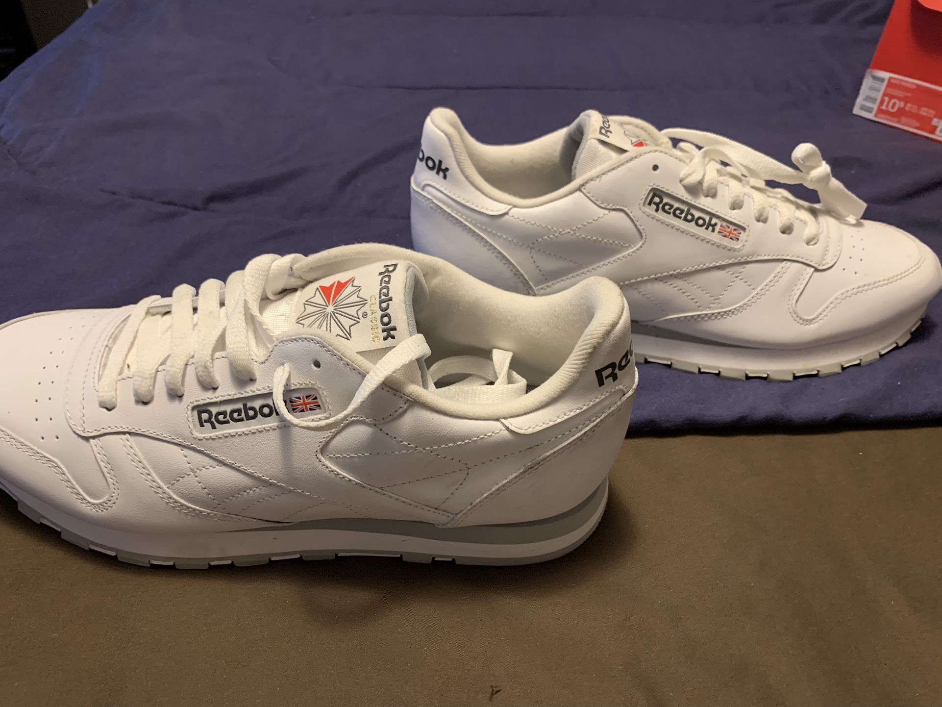 Brand new Reebok Classics size 10 $75