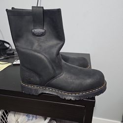 Brand new dock martin steel toe boots