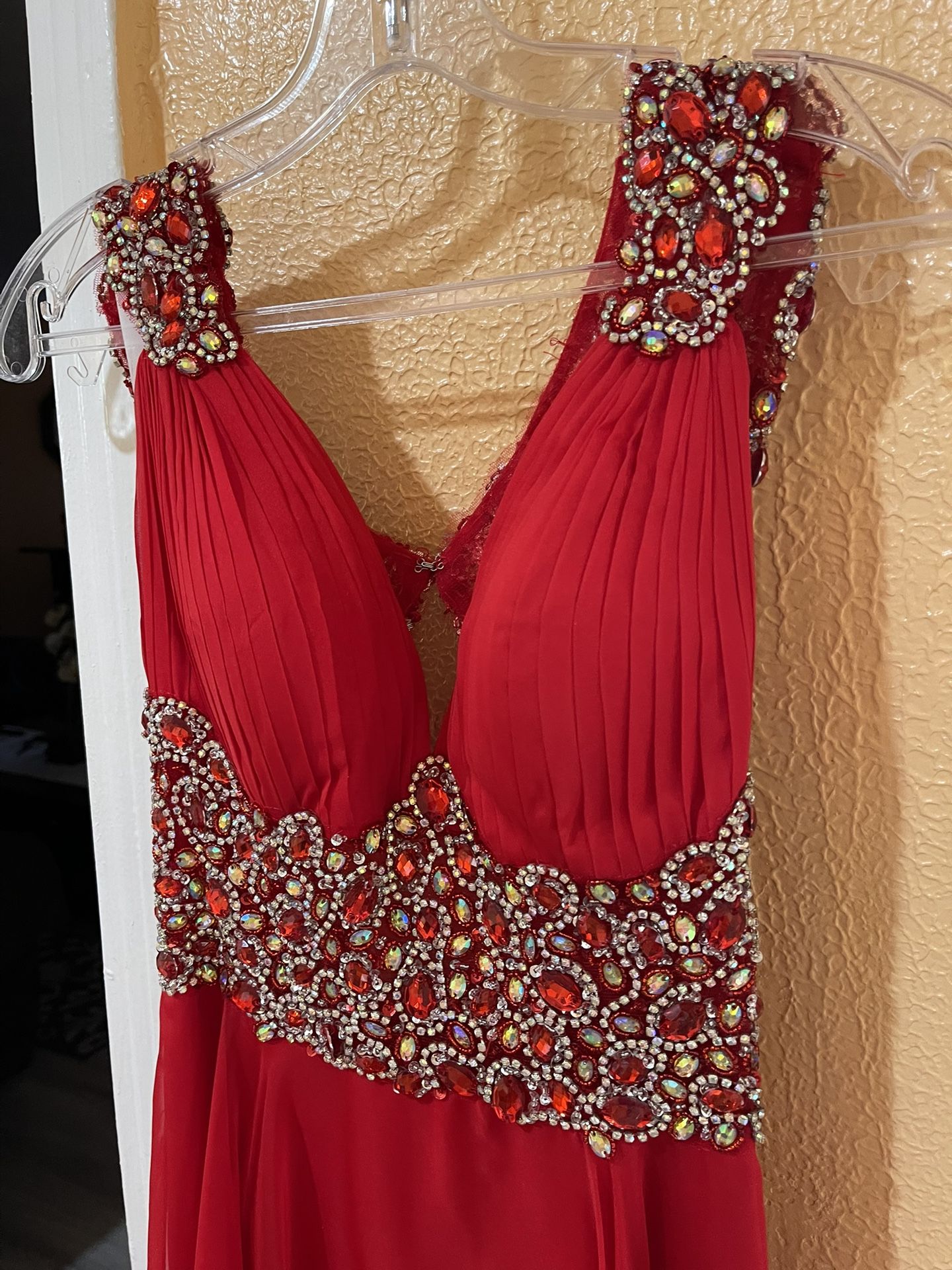 Fishtail Evening Dresses | Bodycon V Neck Gown with Sleeves - Ever  Excellent Condition, Beautiful And Very Elegant Party Dress