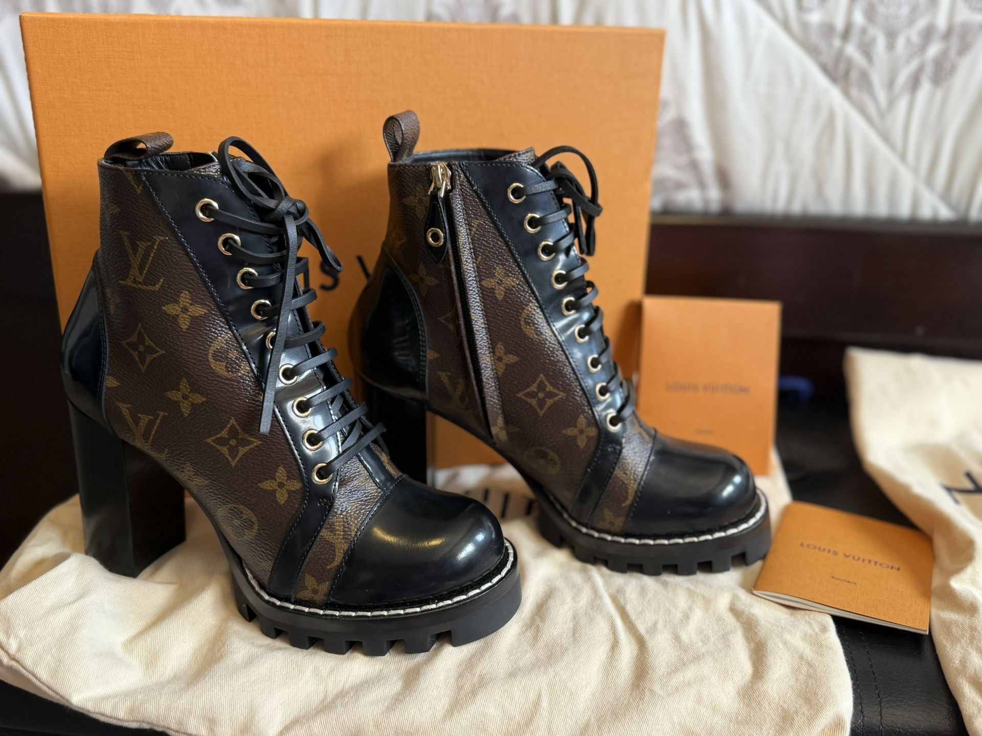 Louis Vuitton Star Trail Ankle Boot Size 38