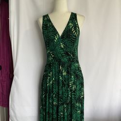 CATHY Women's Size M Midi Sun Dress Sleeveless V-Neck Leafs Print Stretch/Pocket