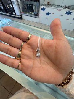 White gold pendant