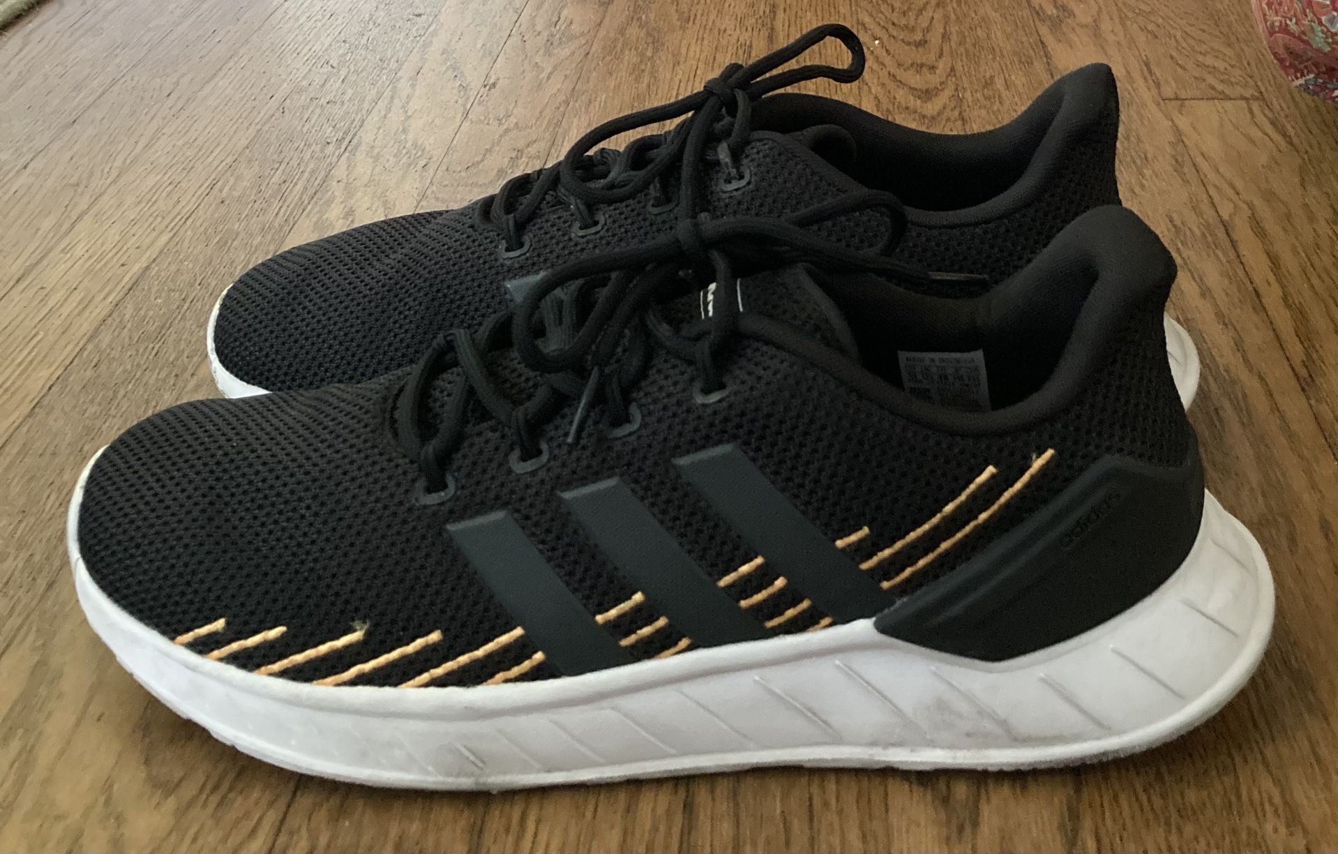 ADIDAS QUEST STAR SHOES