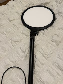 Welisi Key Light Clamps On Computer