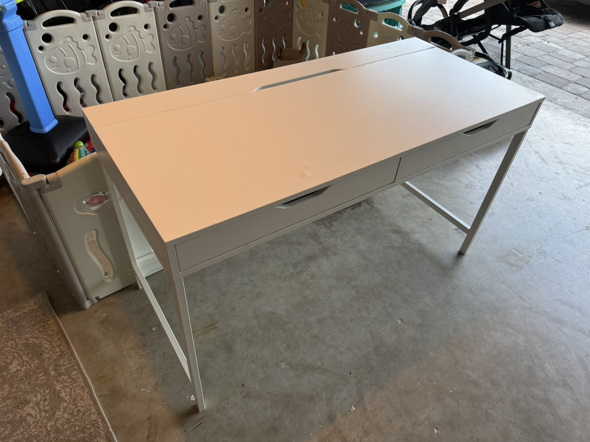 Computer Desk - Free